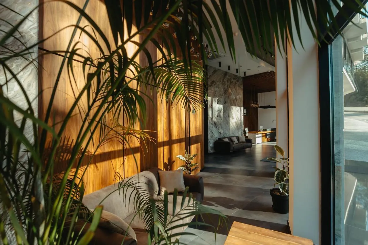 Capo Verde Hotel Batumi 4*,